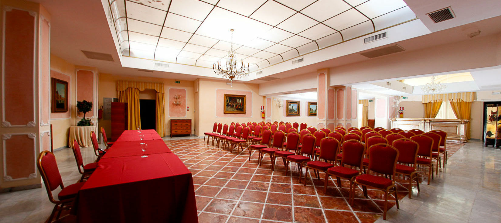 Grande Albergo Internazionale Brindisi Exterior foto